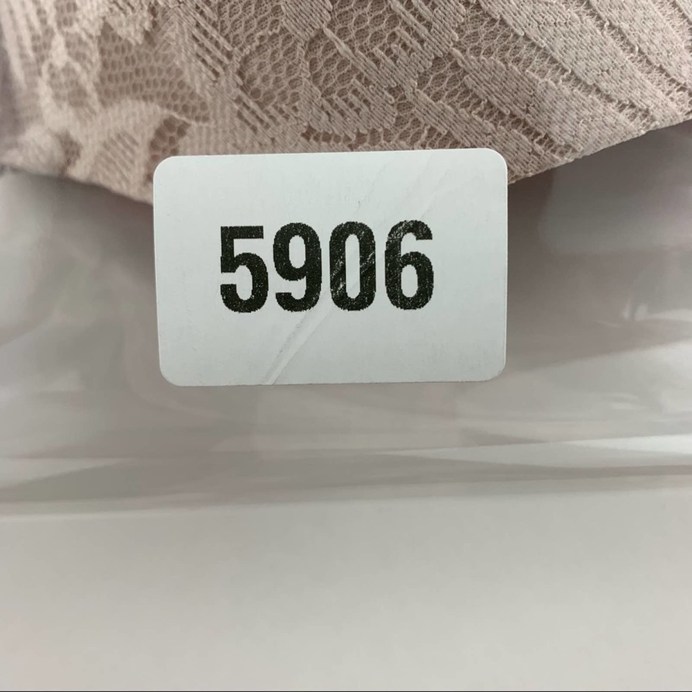 PINK Victoria’s Secret Lightly Lined Bra 32B #5906 - Picture 12 of 12